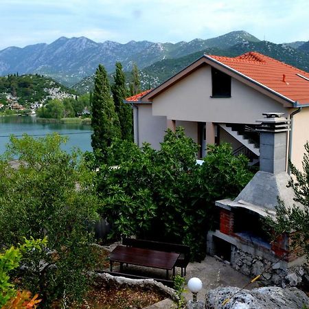 Apartment Cvijanovic Плоче Екстериор снимка