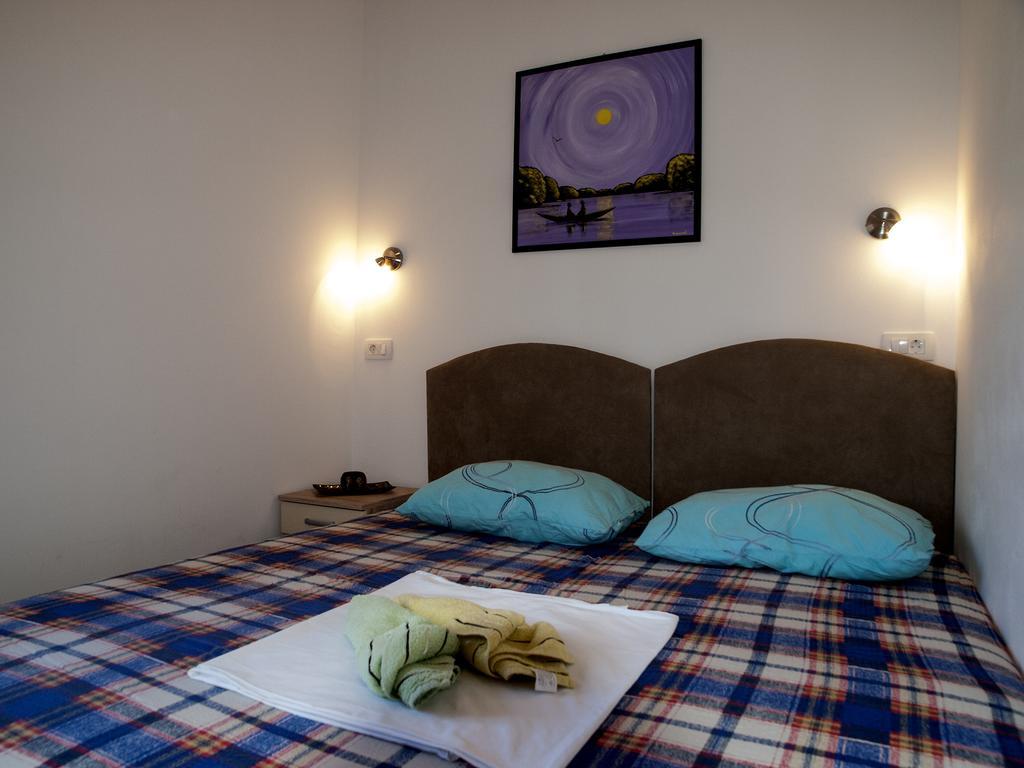 Apartment Cvijanovic Плоче Екстериор снимка